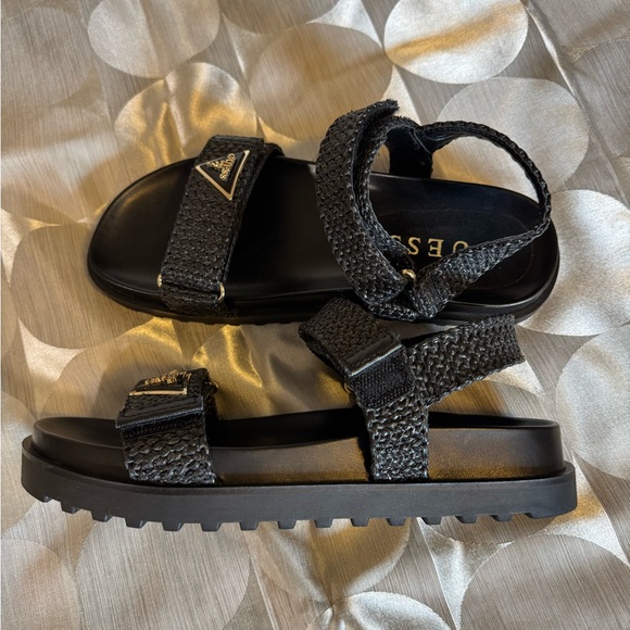 Guess Black Braided Strap Sandals with Gold Logo - Picture 2 of 4